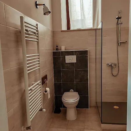 Vadolibera House * LʼAquila