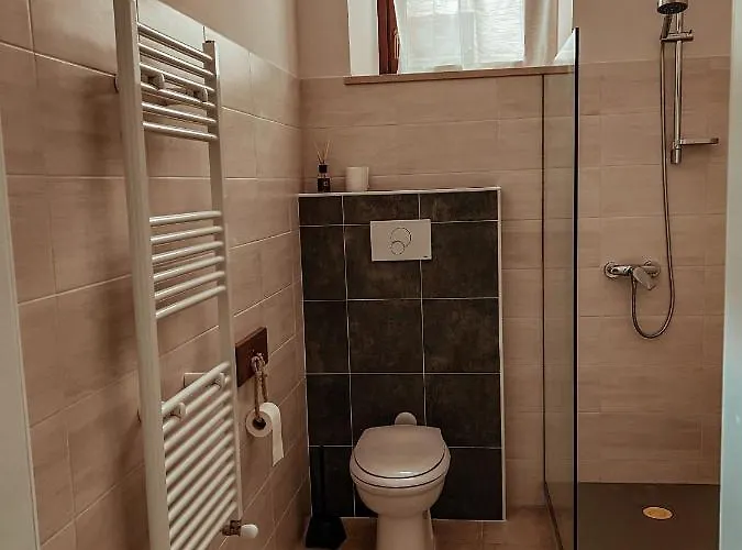 Vadolibera House * LʼAquila